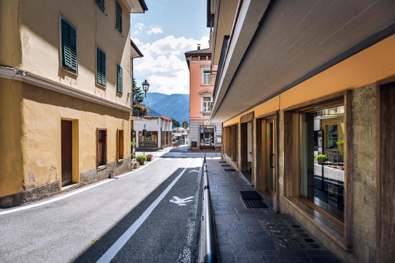 Cauriol Suites 2.3 Cavalese Bagian luar foto